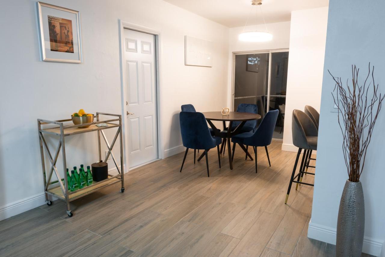 New Star Suite Two North Miami Beach Extérieur photo