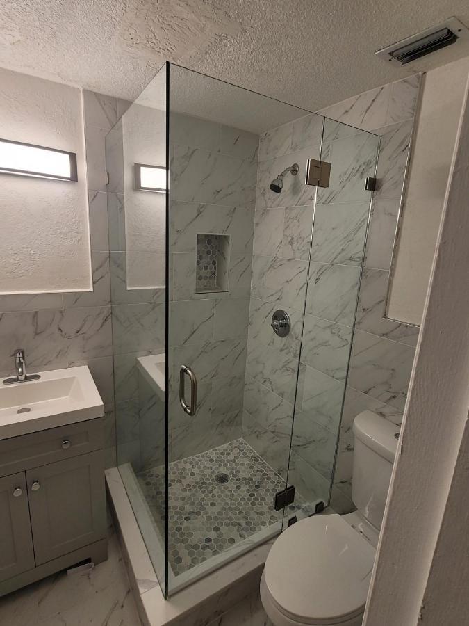 New Star Suite Two North Miami Beach Extérieur photo