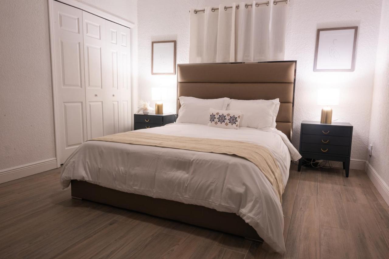 New Star Suite Two North Miami Beach Extérieur photo